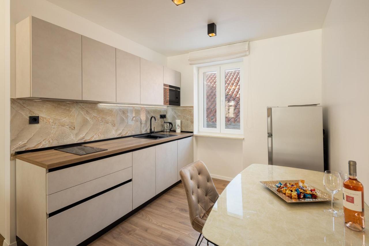 Luxury Accomodation Duje Split Buitenkant foto